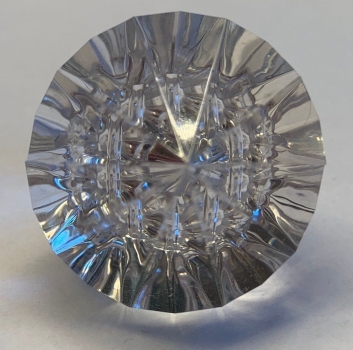 Grosser Facettentropfen crystal